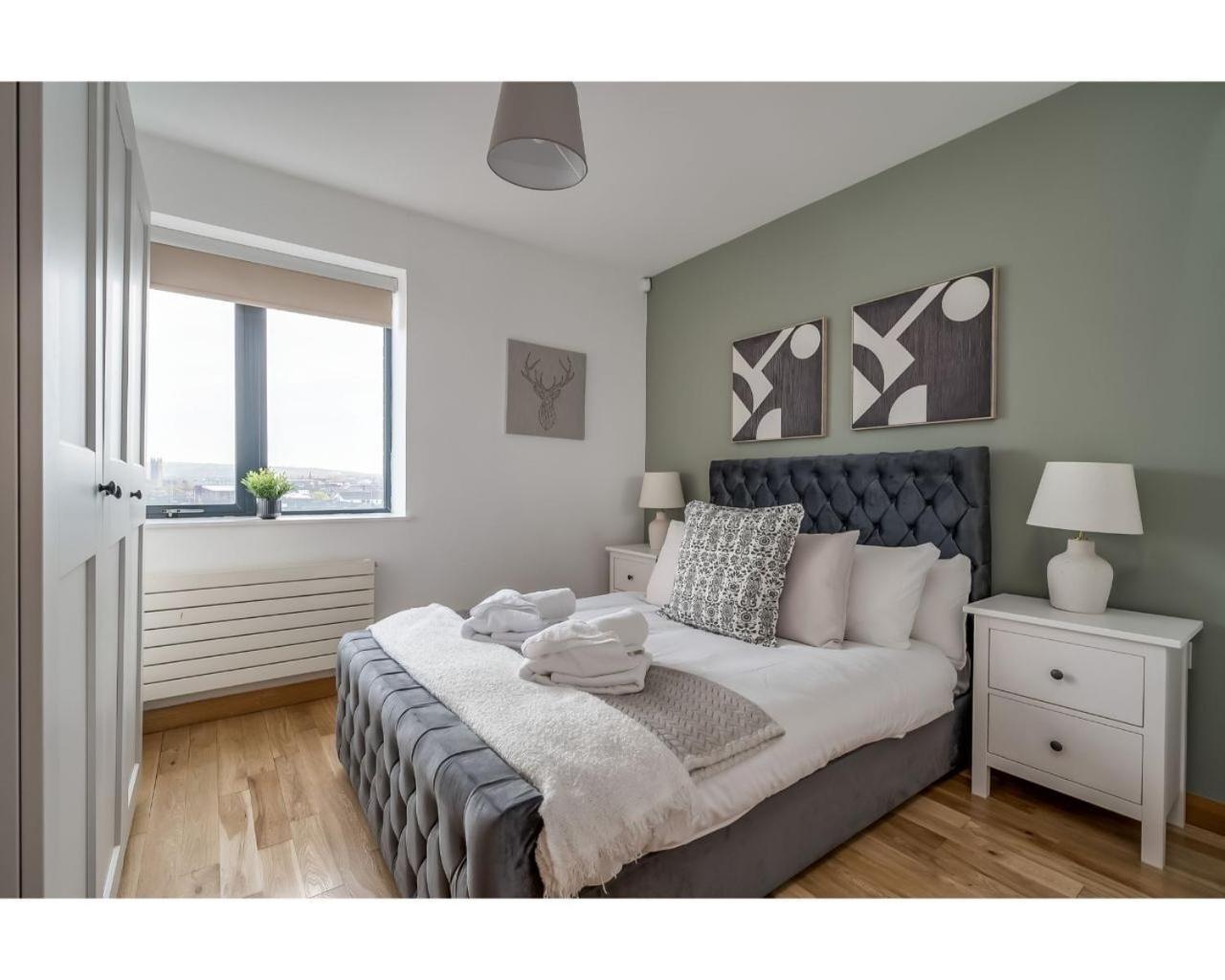 Apartment Pottinger's Quay *